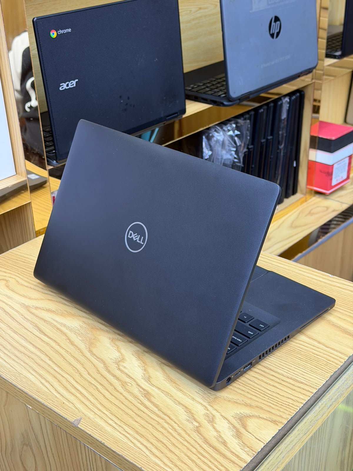Dell Latitude Business Laptop | Intel Core i5 | Windows 10 | 14-Inch Display |