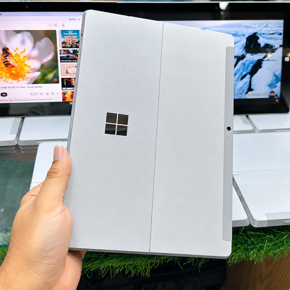 Microsoft Surface Tablet | 10" Touch Display | Windows 10 Pro | 4GB RAM | 64GB Storage