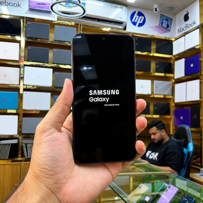 Samsung Galaxy A17 – 6GB RAM | 128GB Storage | Box Pack |