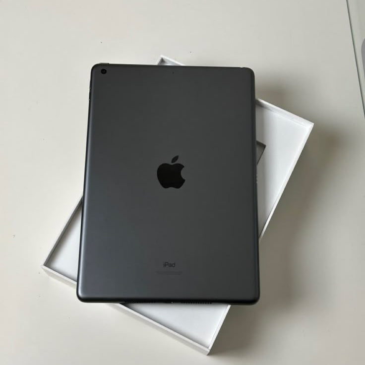 Apple iPad 8th Generation  - Space Gray
