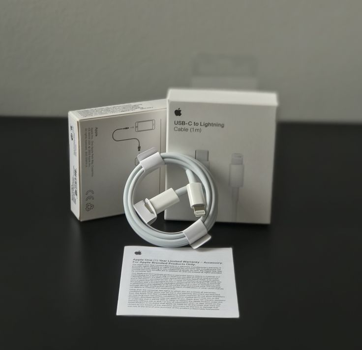 Apple USB-C to Lightning Cable 1m - White